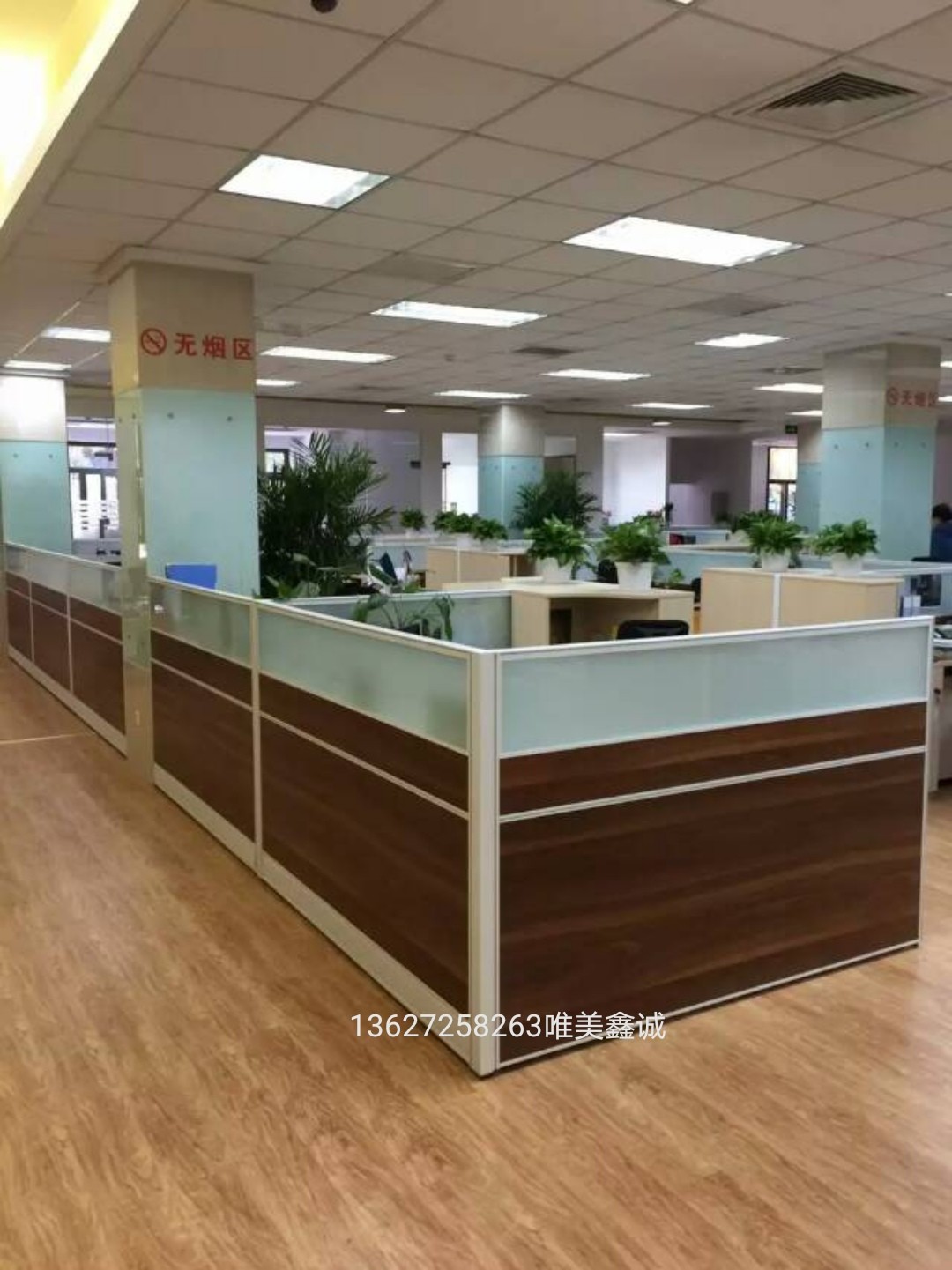 推荐办公屏风卡座-武汉唯美鑫诚家具有限公司